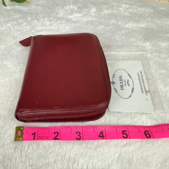 Prada Compact Patent Leather Vintage wallet maroon red with auth card - Picture 15 of 16